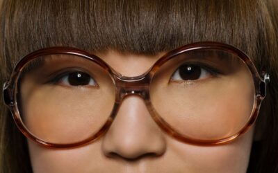 The Latest Trends in Luxury Eyewear: What’s In Style?